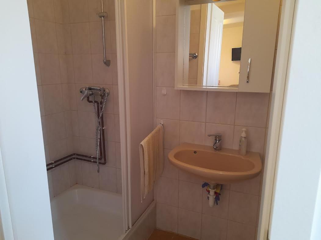 Kapolna Vendeghaz Apartment Kerkaskapolna Екстериор снимка