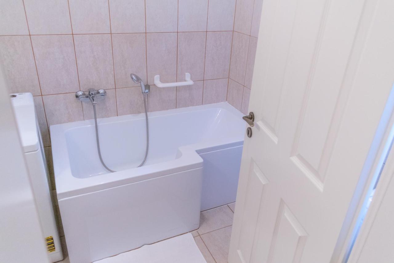 Kapolna Vendeghaz Apartment Kerkaskapolna Екстериор снимка